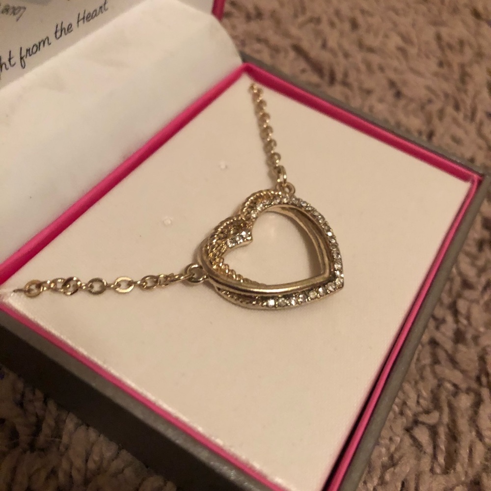 Beautiful Gold ♡ Necklace!!